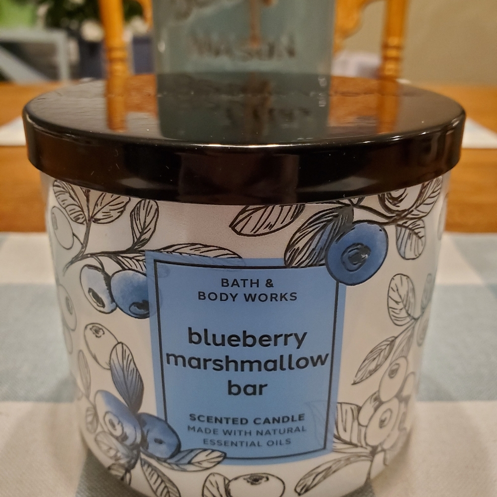 ❤️ 💙 NEW ❤️ 💙 BLUEBERRY MARSHMALLOW BAR